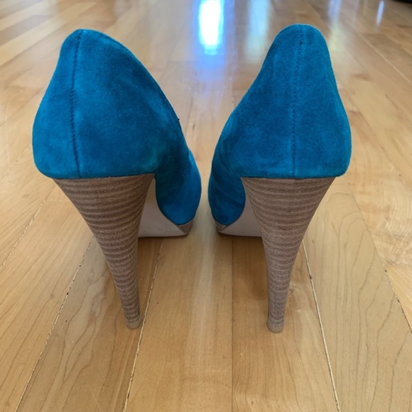Steve Madden Women’s Turquoise Suede Platform Heels Size 6 - Picture 3 of 11